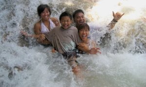 215874_1027954865326_3525_n